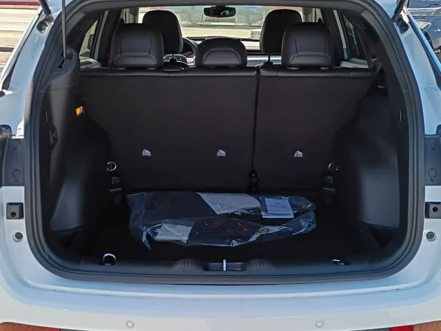 Used 2026 White Jeep Limited image 7
