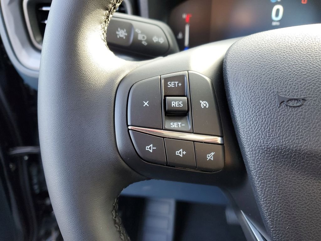 2025 Ford Maverick XLT - Photo 10