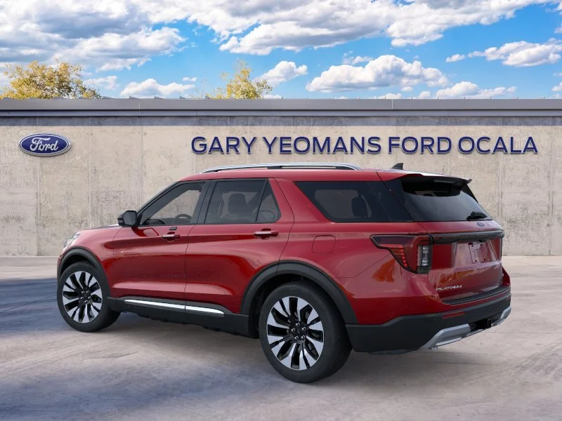 New 2026 Rapid Red Metallic Tinted Clearcoat Ford Platinum™ image 4