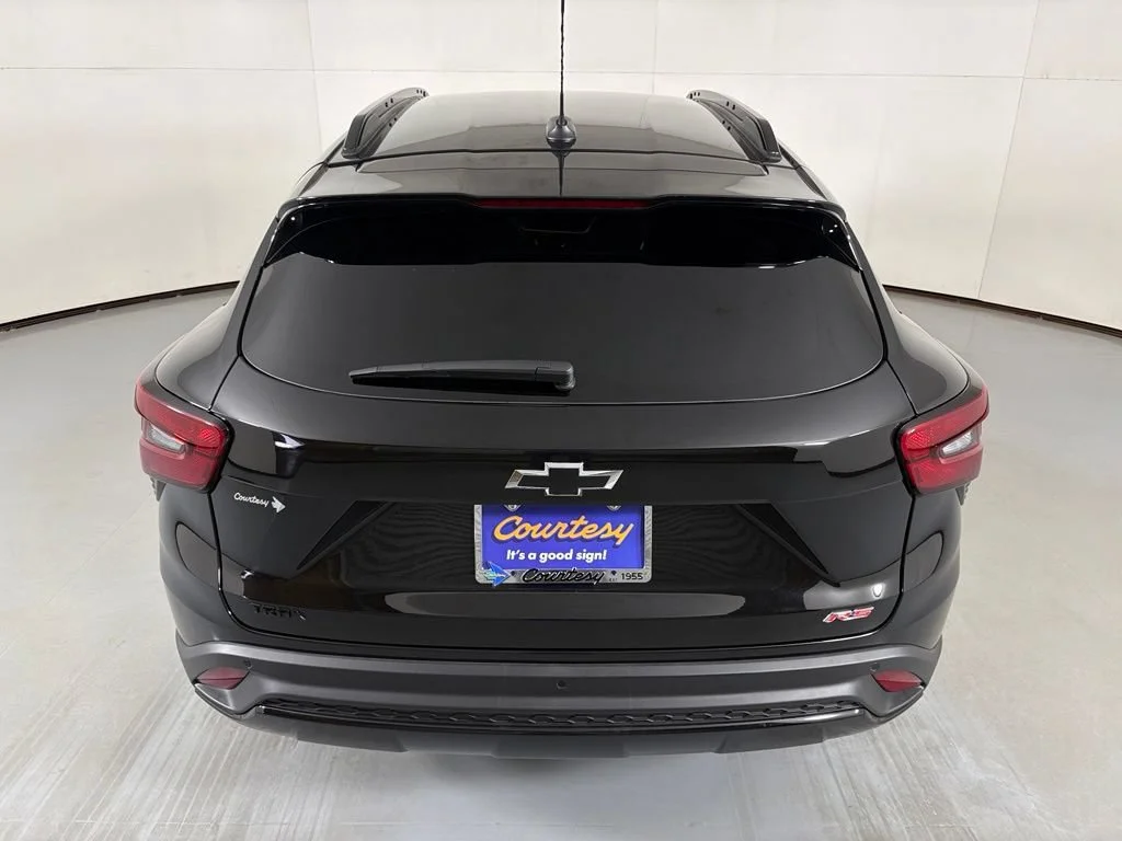 New 2026 Mosaic Black Metallic Chevrolet 2RS image 8