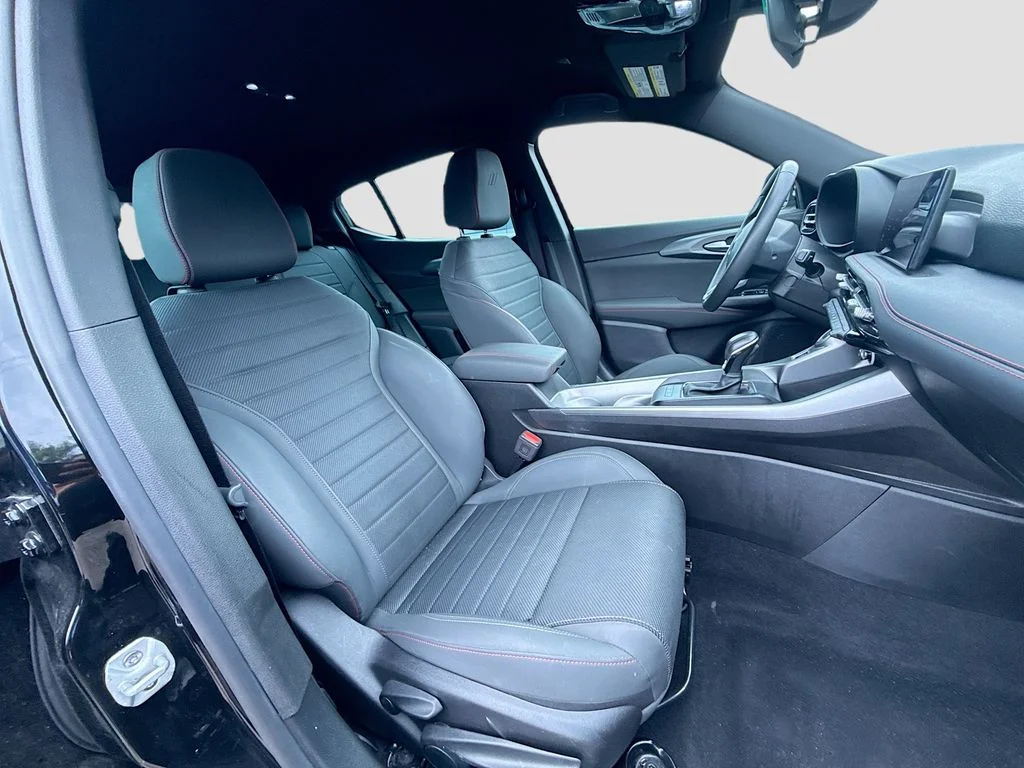 Used 2024  Dodge GT image 32