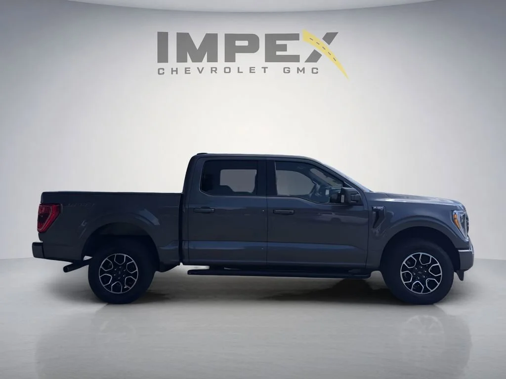 Used 2023 Gray Ford XL image 6