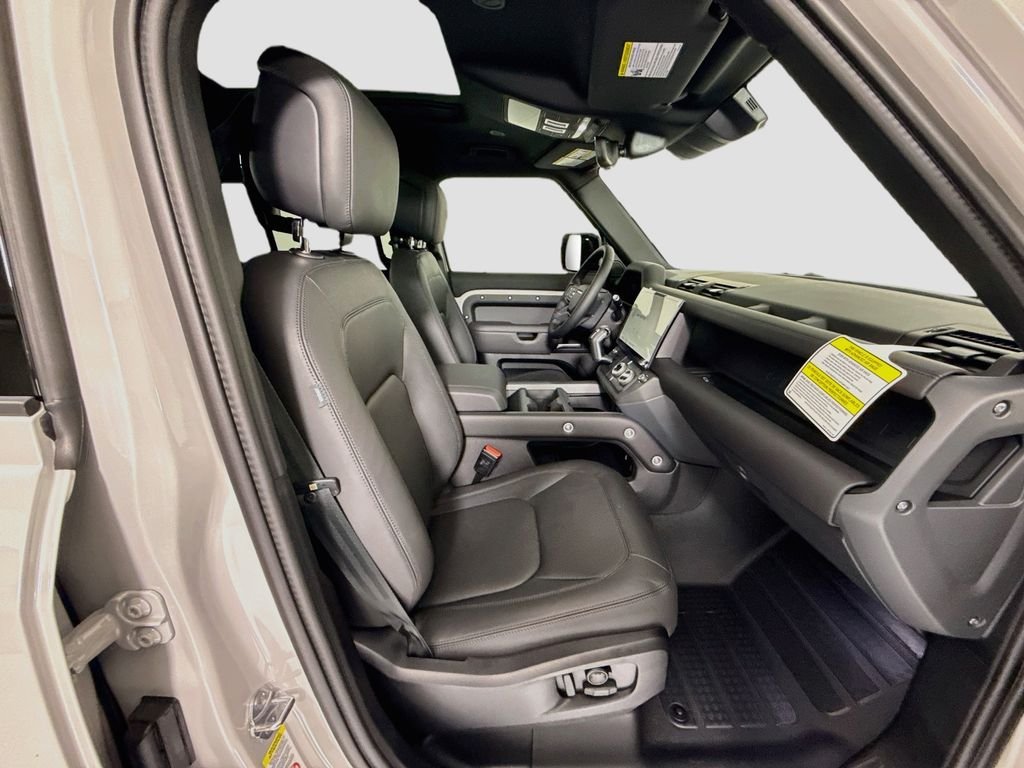 New 2026 Borasco Grey Land Rover X-Dynamic SE image 21