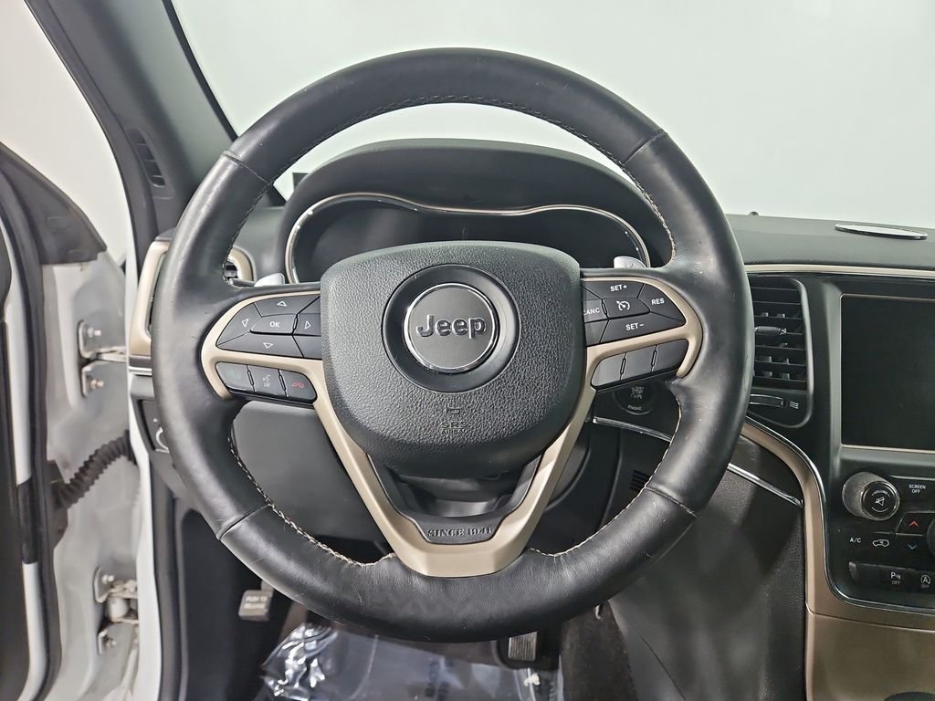 Used 2016 White Jeep Limited image 15
