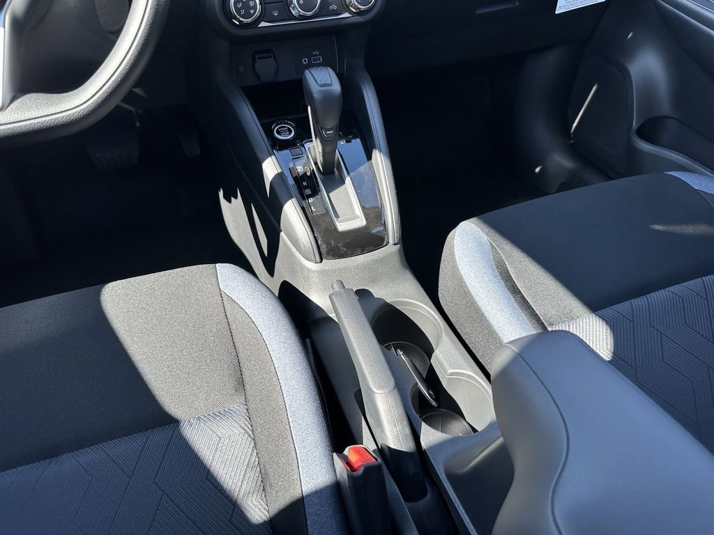 2025 Nissan Versa Sedan SV - Photo 18