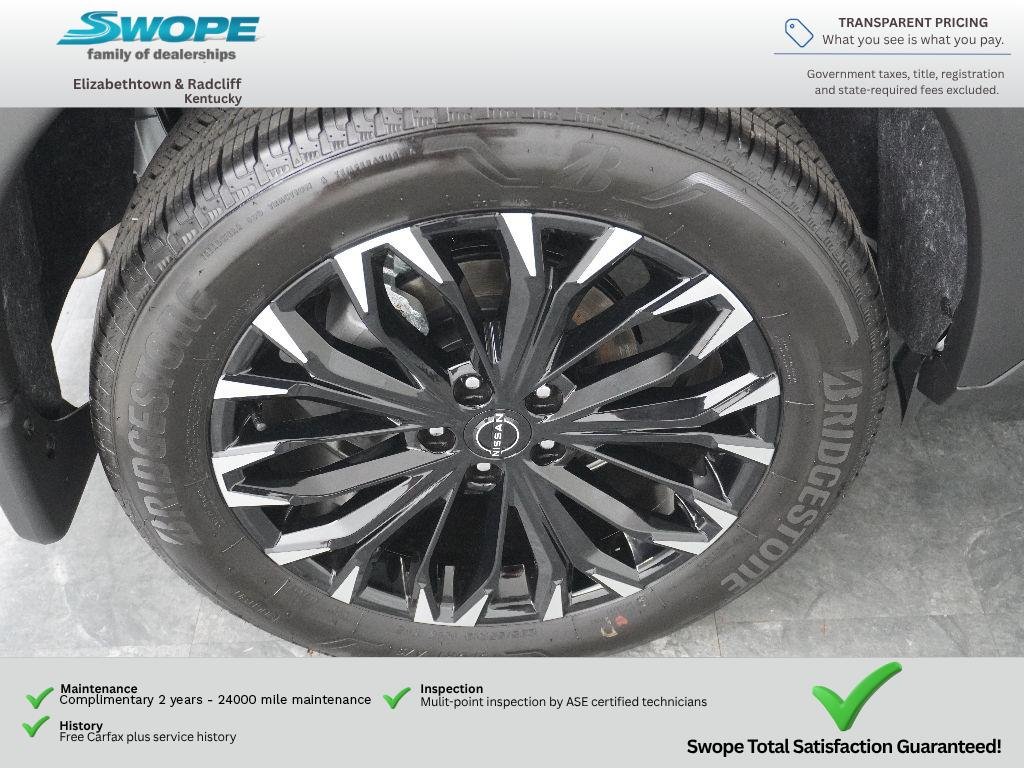 New 2026 Everest White Pearl TriCoat Nissan Dark Armor™ image 27