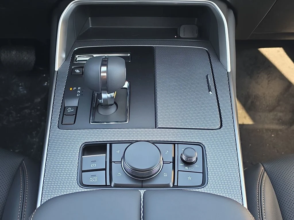 New 2026 Deep Crystal Blue Mica Mazda Preferred AWD image 21