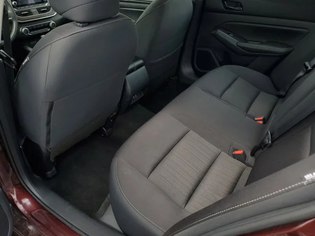 Used 2024 Red Nissan 2.5 SV image 9