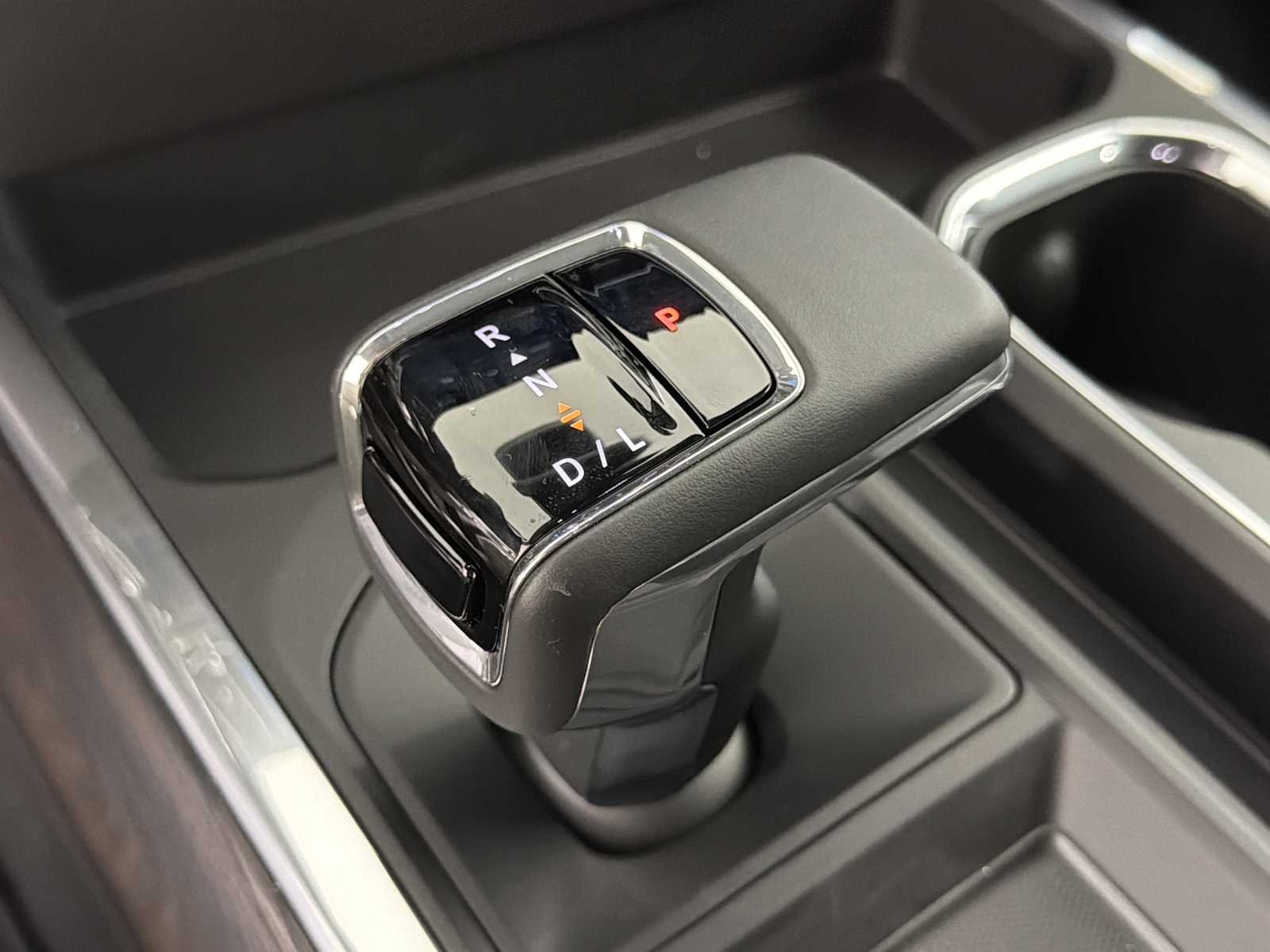2026 GMC Sierra 1500 SLT - Photo 30