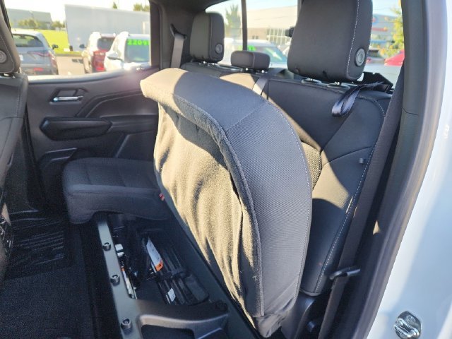 Used 2026 Summit White GMC Elevation image 29