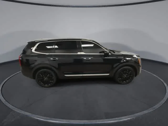Used 2020 Ebony Black Kia SX image 9