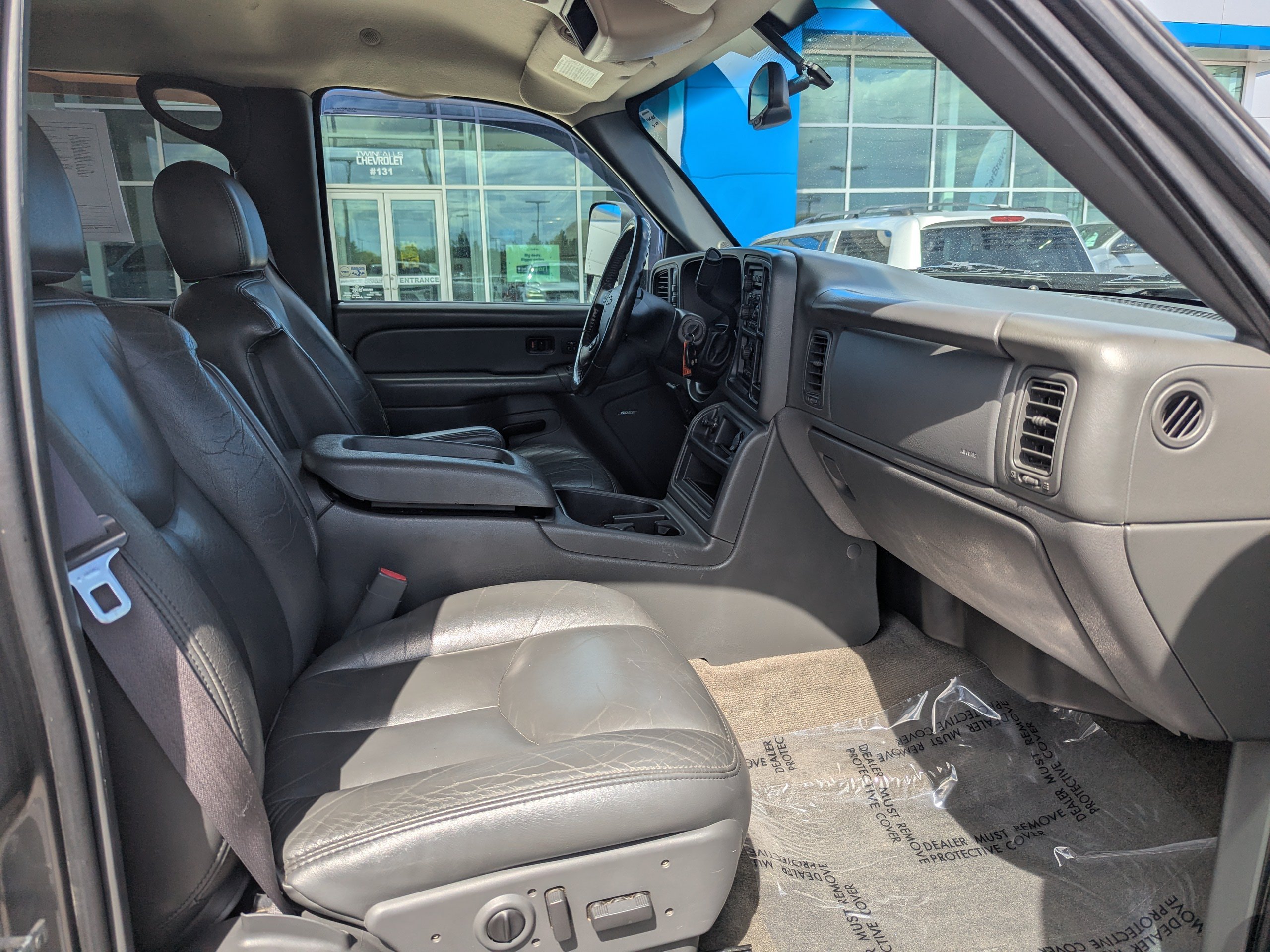 Used 2007 Graystone Metallic Chevrolet SRW LT3 image 34