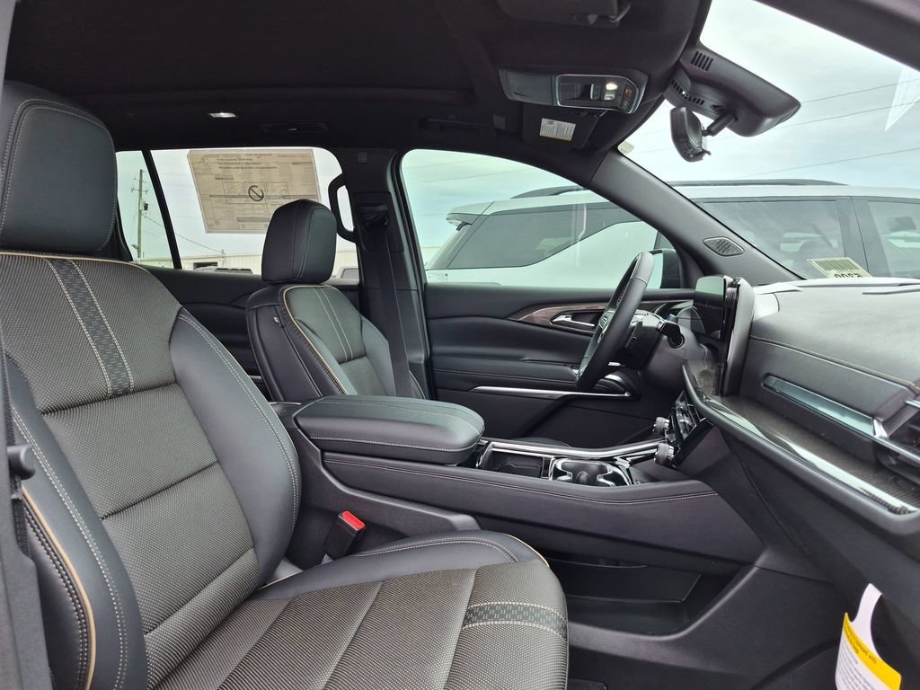 2026 Chevrolet Traverse High Country - Photo 29
