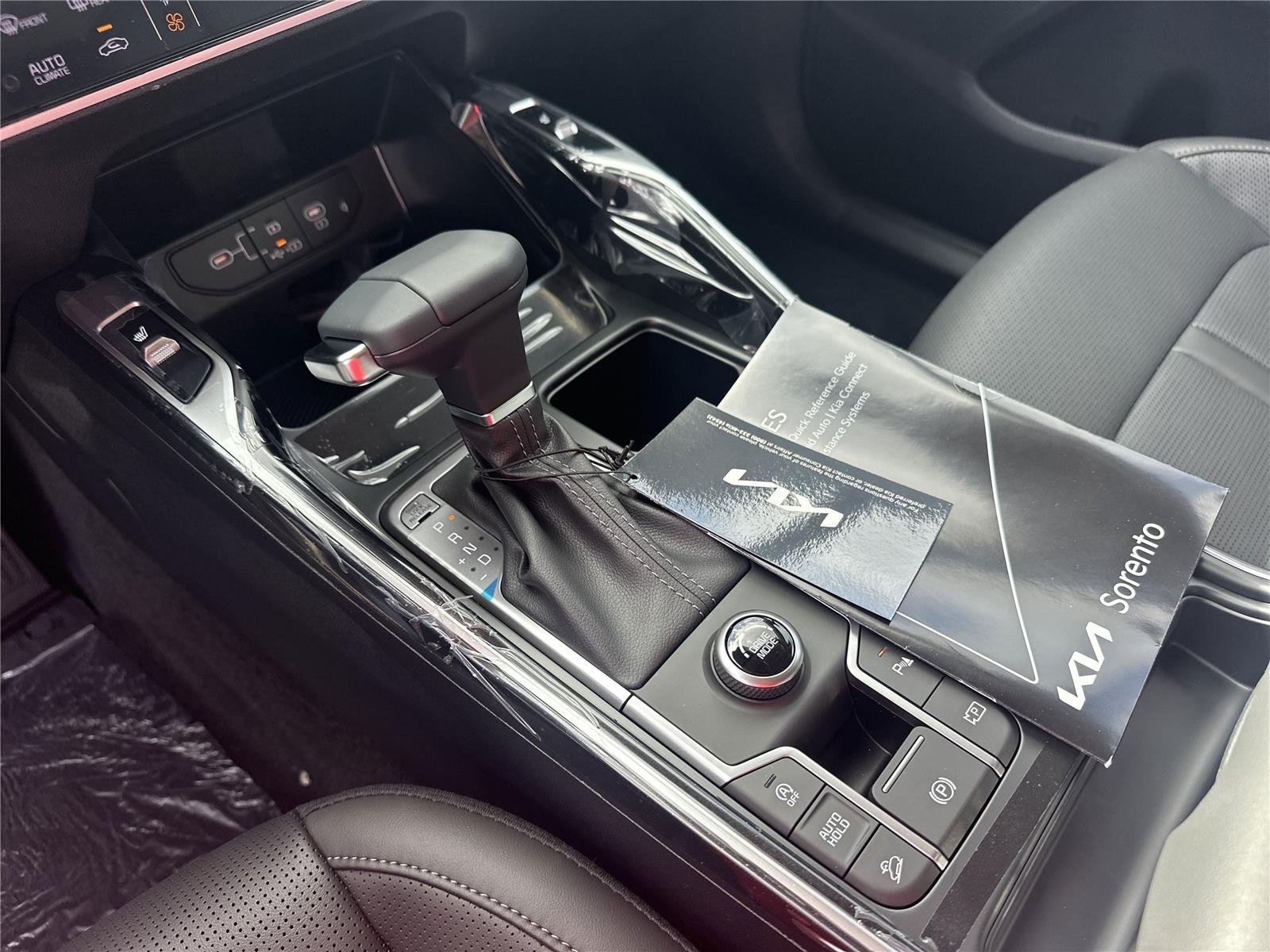 New 2026 Ivory Silver Kia S image 12