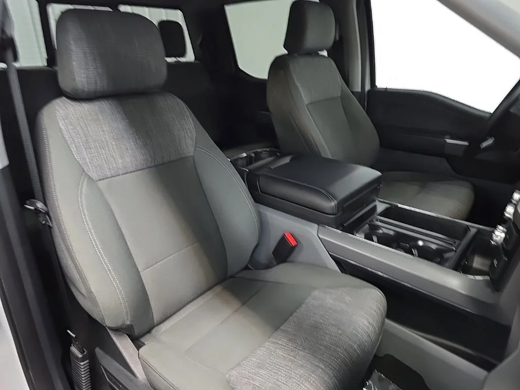 Used 2023 White Ford XLT image 15