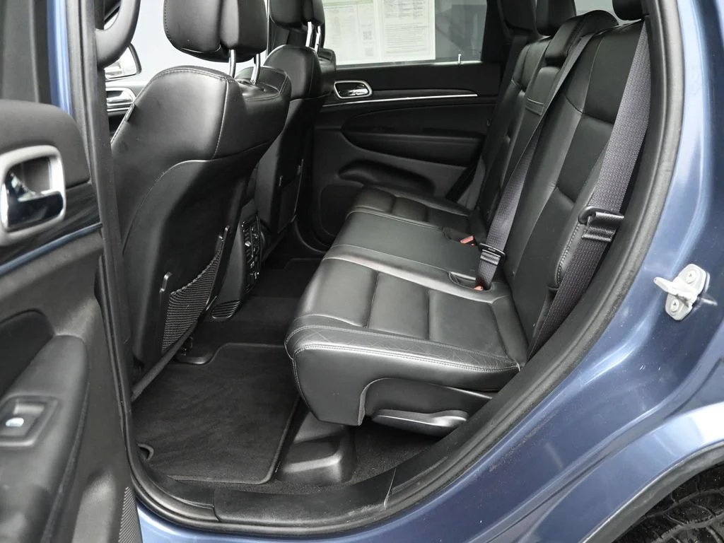 Used 2020 Blue Jeep Limited image 12