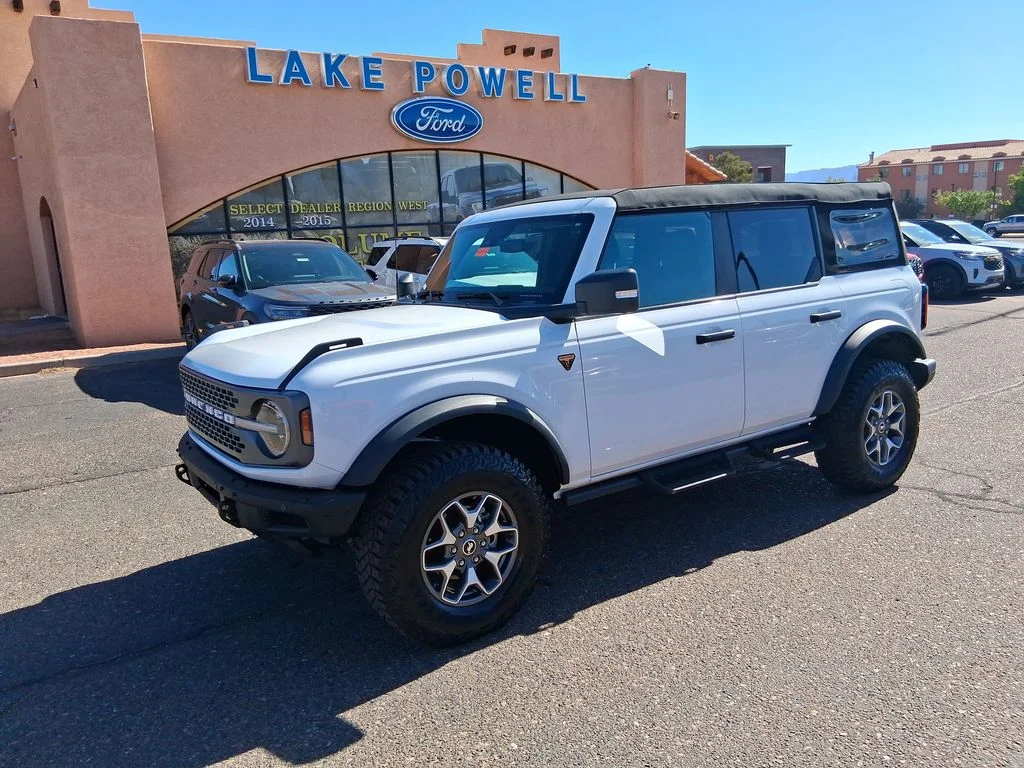 2024 Ford Bronco Badlands 4x4's photo