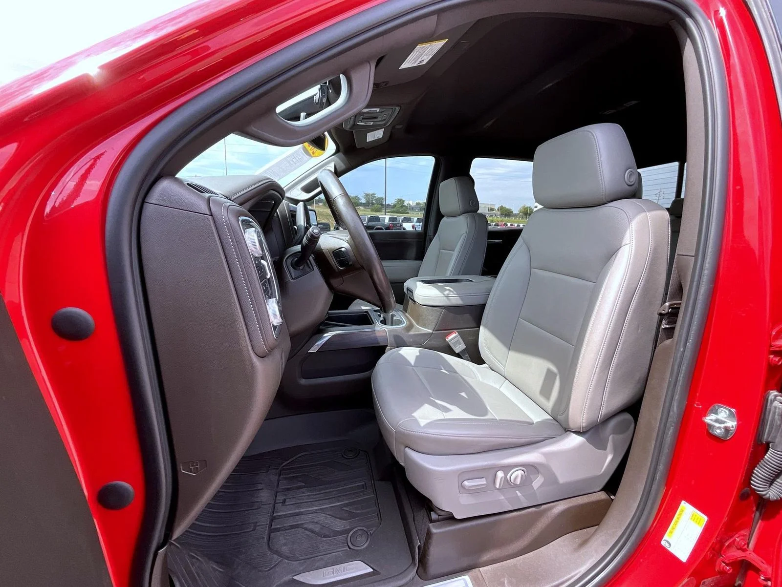 Certified Used 2021 Red GMC SLT image 10