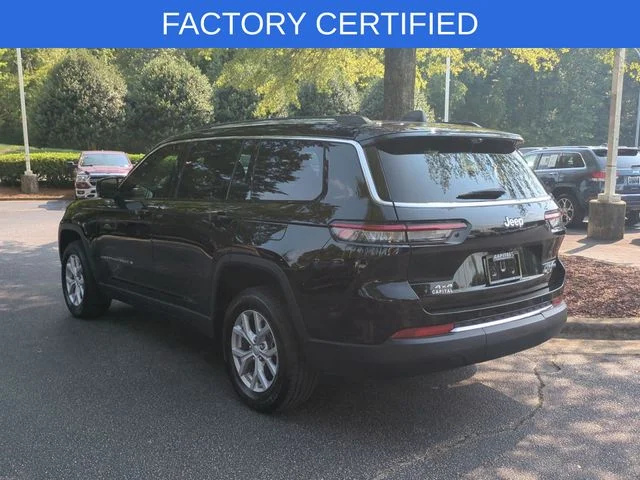 Used 2023 Black Jeep Limited image 3