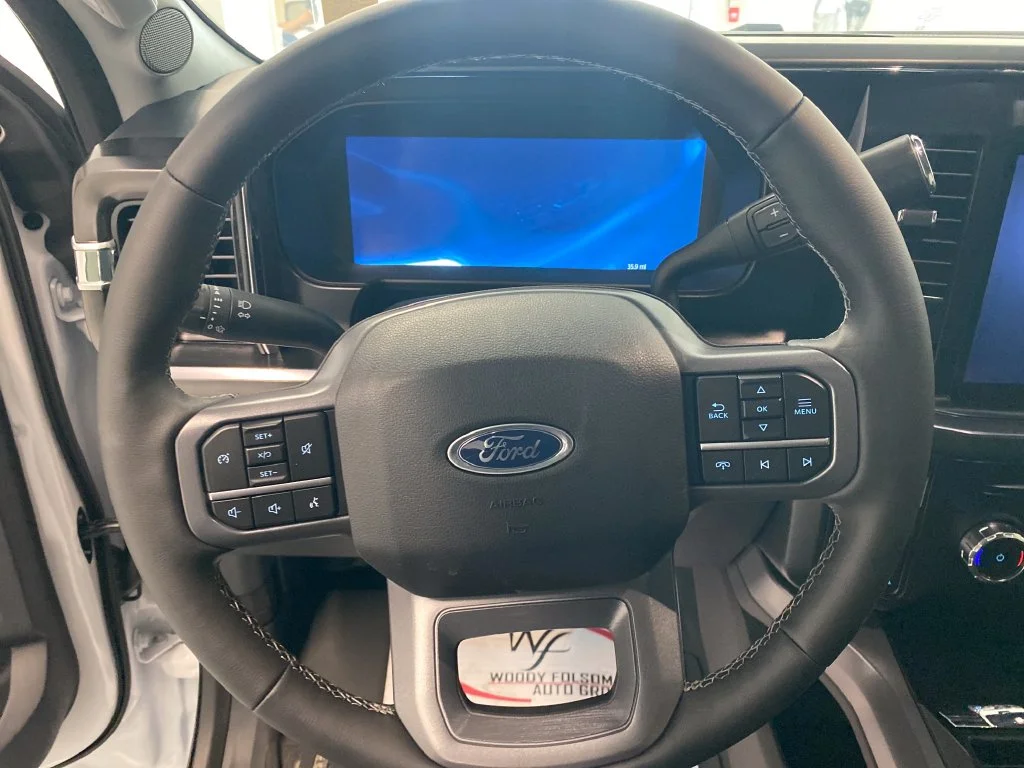 New 2026 Oxford White Ford F-250® Lariat® image 20
