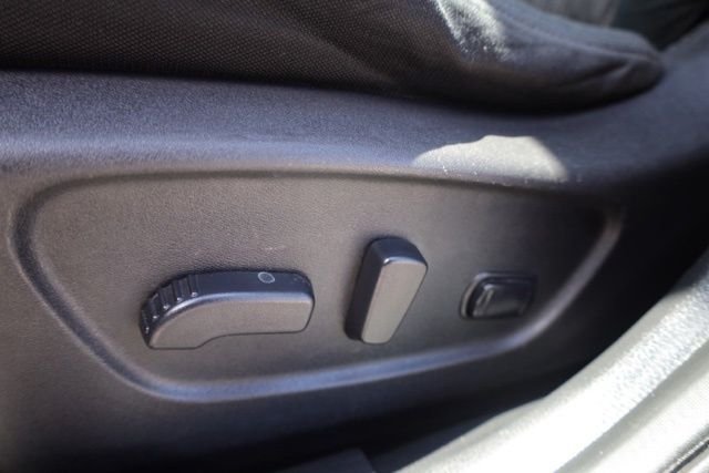 Used 2017 Gray Nissan SV image 23