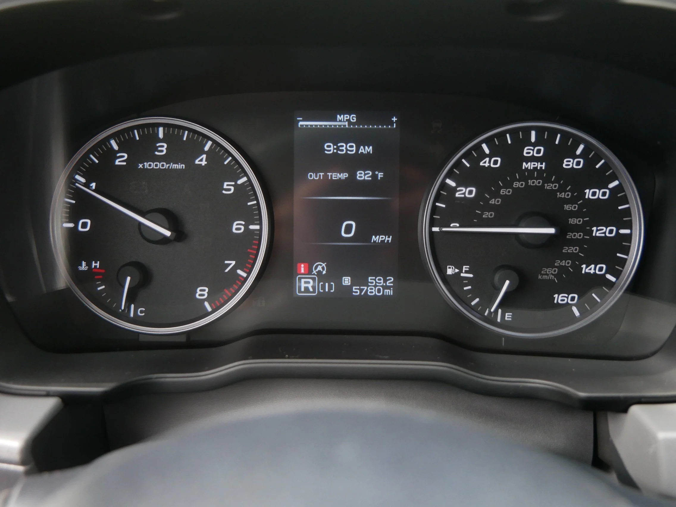 Used 2024 Ice Silver Metallic Subaru Premium image 32