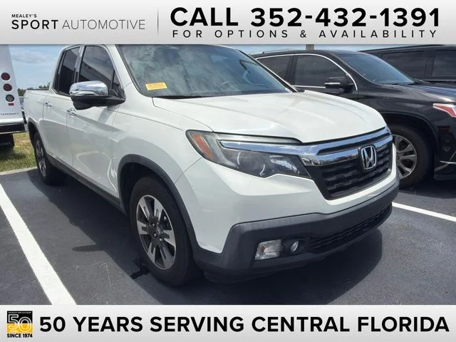 Used 2019 White Honda RTL-T image 1