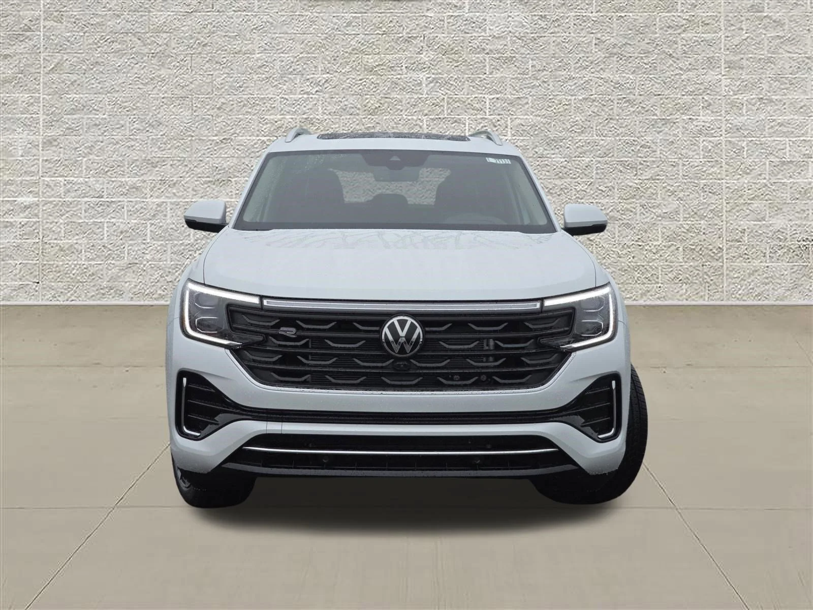 New 2026 Opal White Pearl Volkswagen 2.0T SEL Premium R-Line image 2