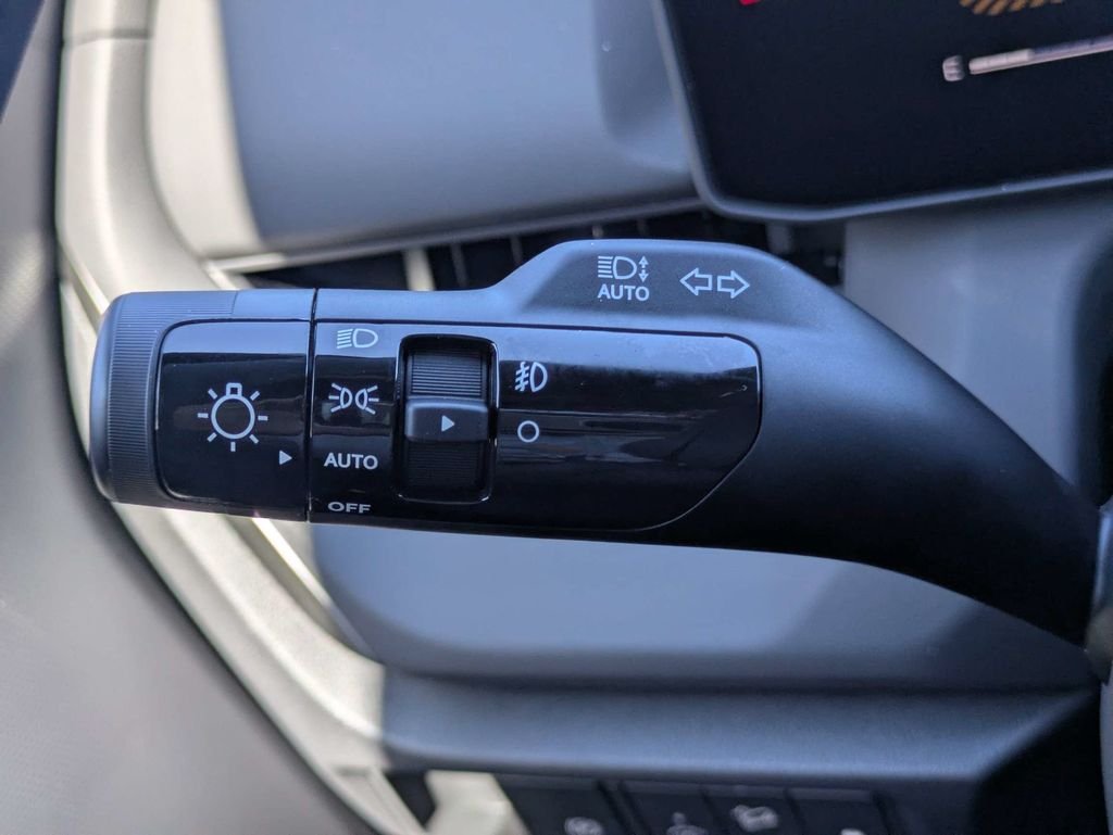 New 2027 Frost Blue Kia X-Line image 27