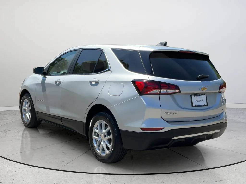 Used 2022 Silver Chevrolet LT image 9