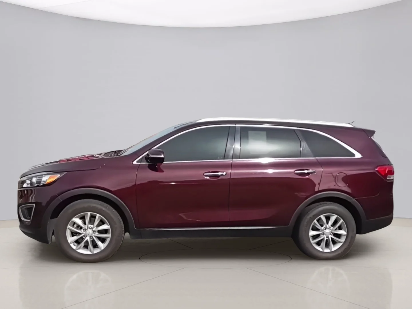 Used 2017 Purple Kia LX image 4