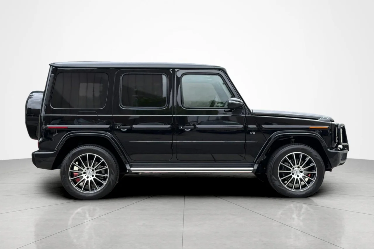 Certified Used 2022 Obsidian Black Metallic Mercedes-Benz G 550 image 6