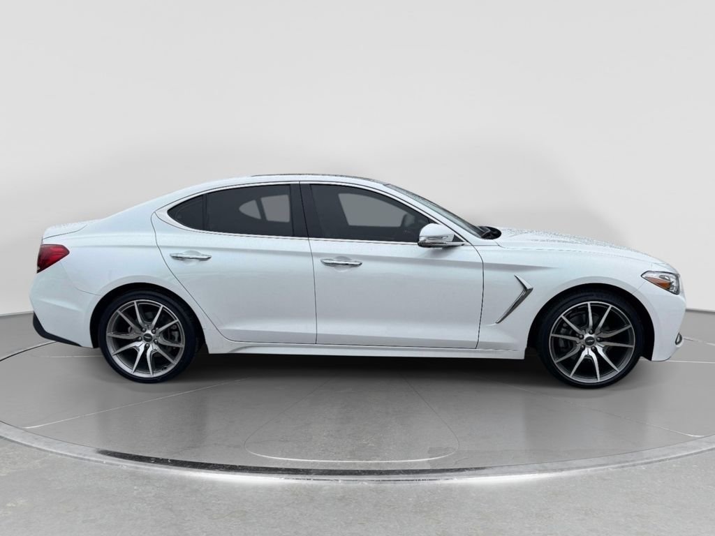 Used 2021 White Genesis 2.0T image 5