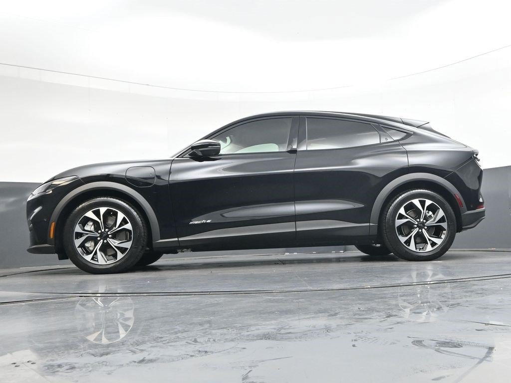 Used 2024 Shadow Black Ford Select image 27