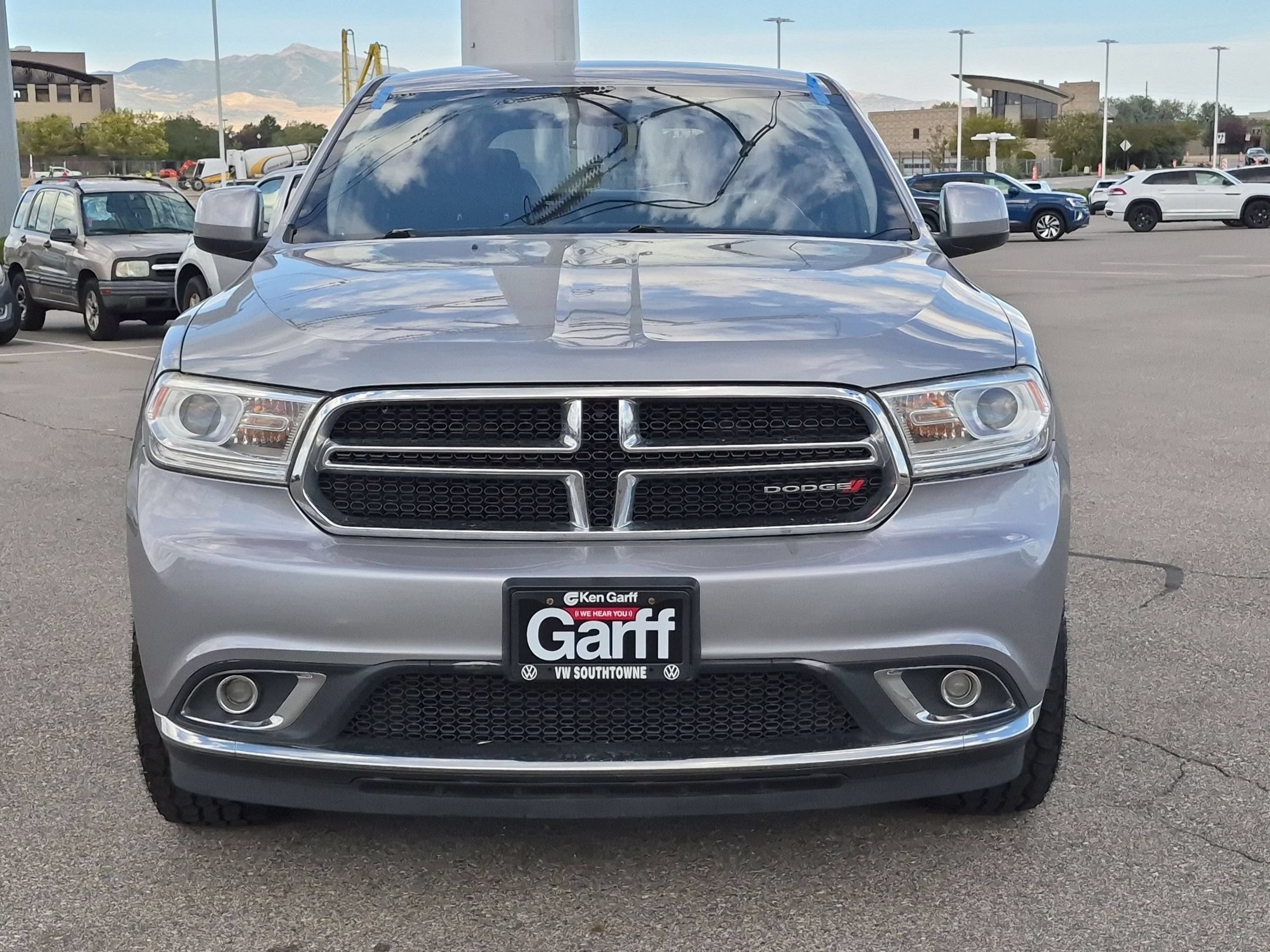 Used 2019 Billet Clearcoat Dodge SXT image 9