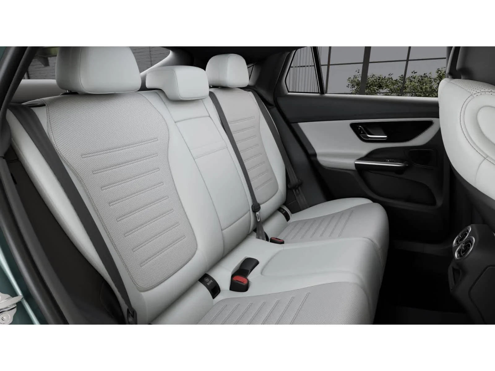 Used 2026 Verde Silver Metallic Mercedes-Benz GLC 300 image 4