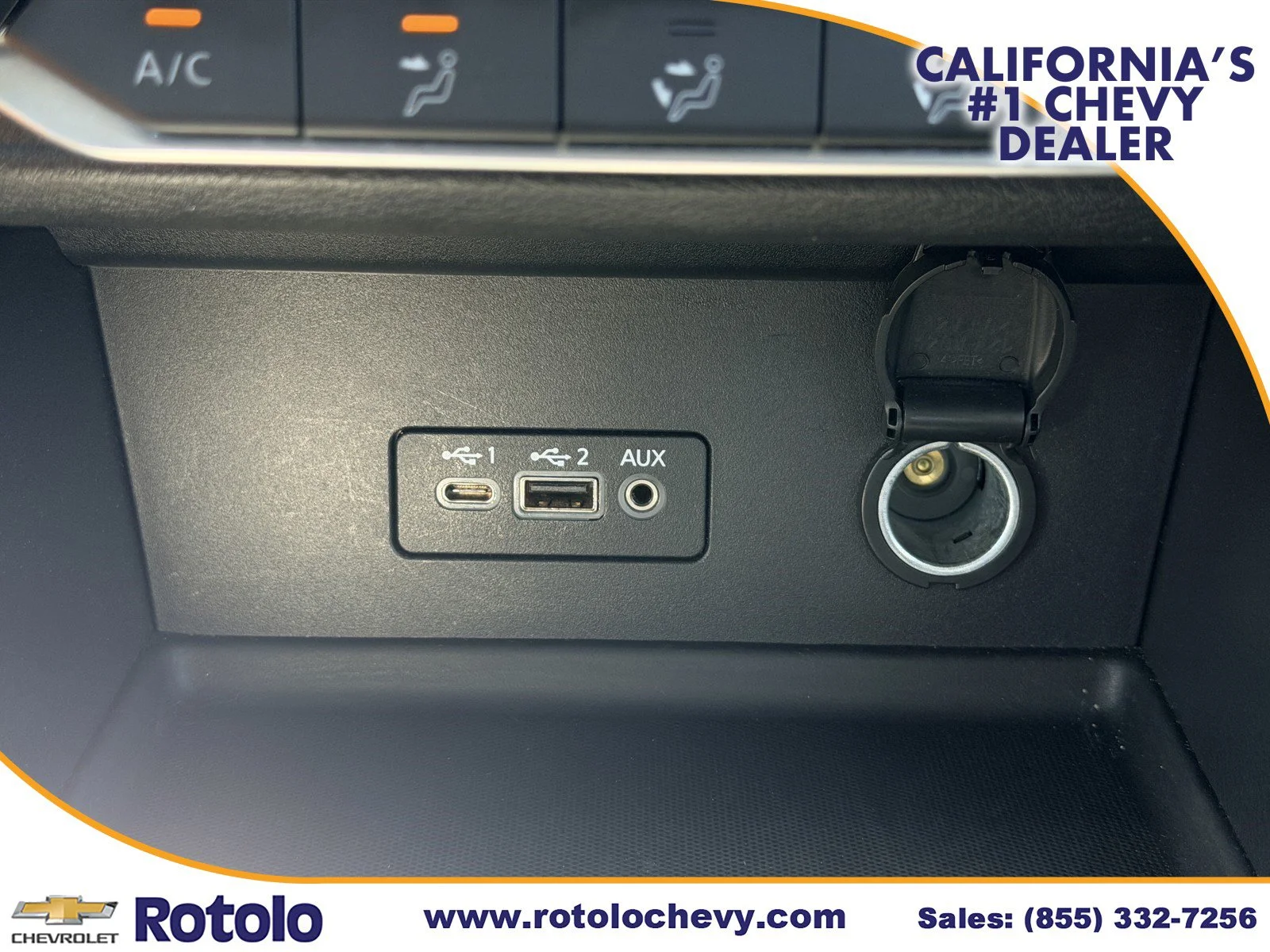 Used 2023 Electric Blue Metallic Nissan SV image 22