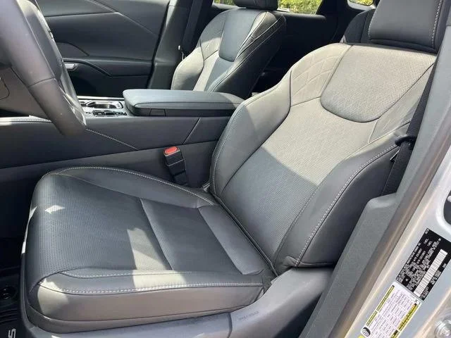 New 2026 Iridium Lexus PREMIUM PLUS image 32