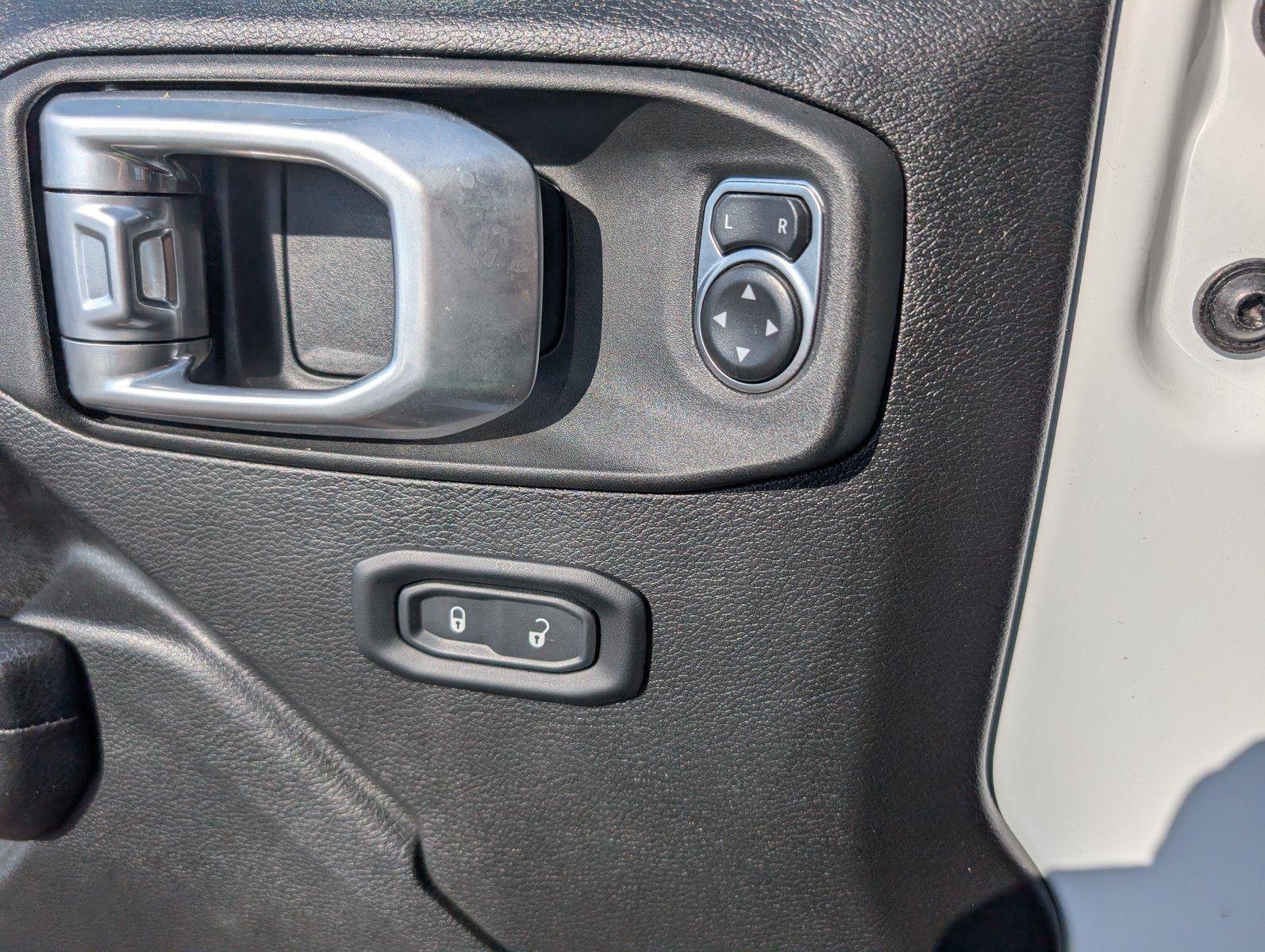 Used 2024 Bright White Clearcoat Jeep Rubicon image 16