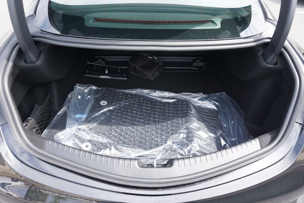New 2027 Graphite Grey Metallic Mercedes-Benz CLE 450 image 27