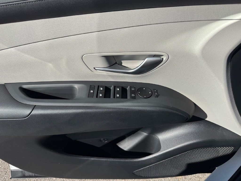 New 2026 White Pearl Hyundai SEL Premium image 16