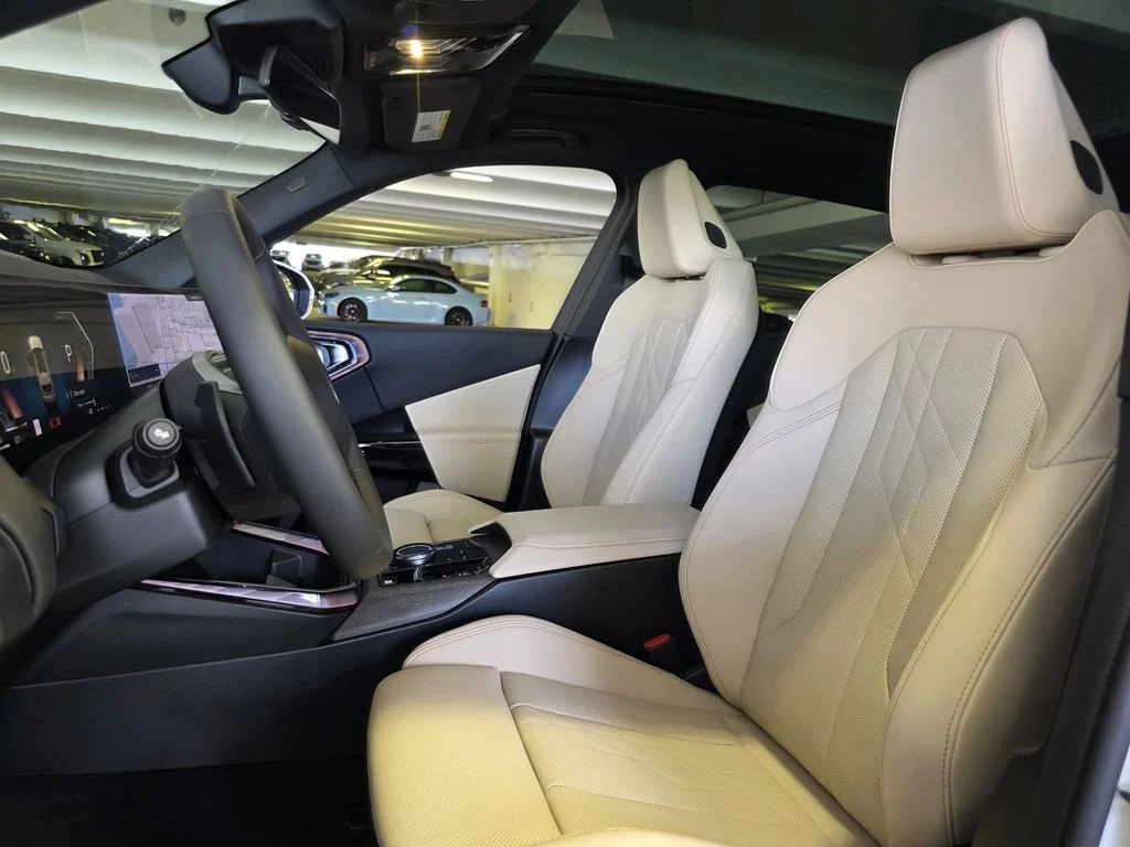 New 2026 White BMW 30 xDrive image 16