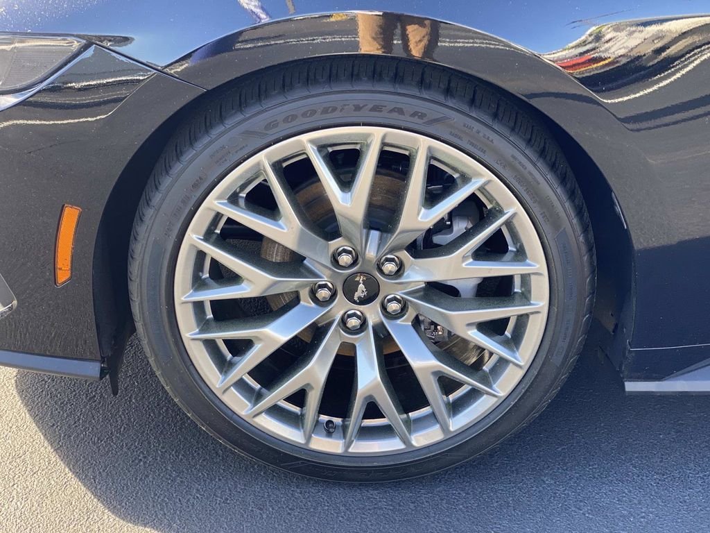 New 2025 Shadow Black Ford EcoBoost® Premium Convertible image 7