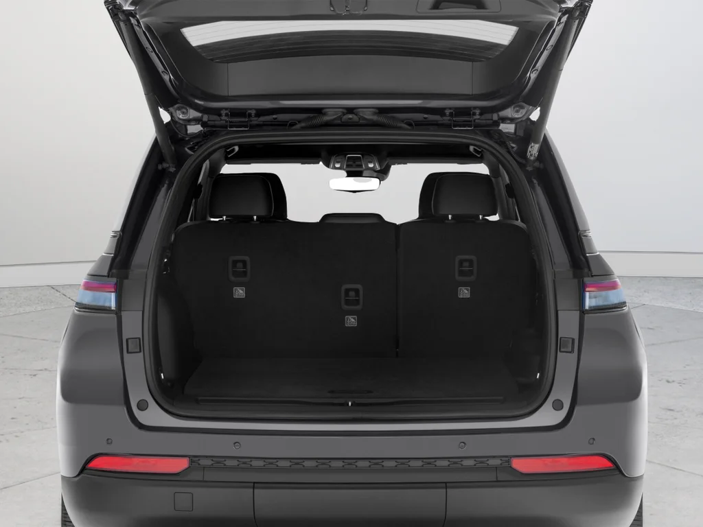 Used 2022 Gray Jeep Limited image 18