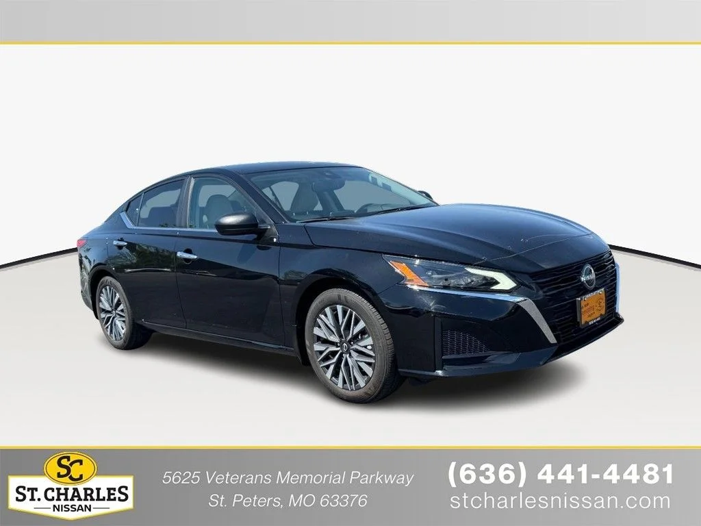 2024 Nissan Altima SV