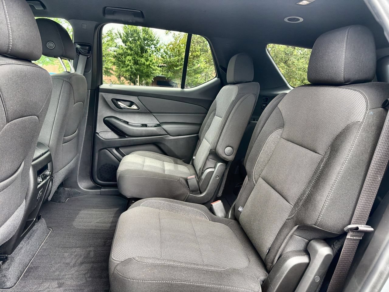 Used 2023 Sterling Gray Metallic Chevrolet LT Cloth image 20
