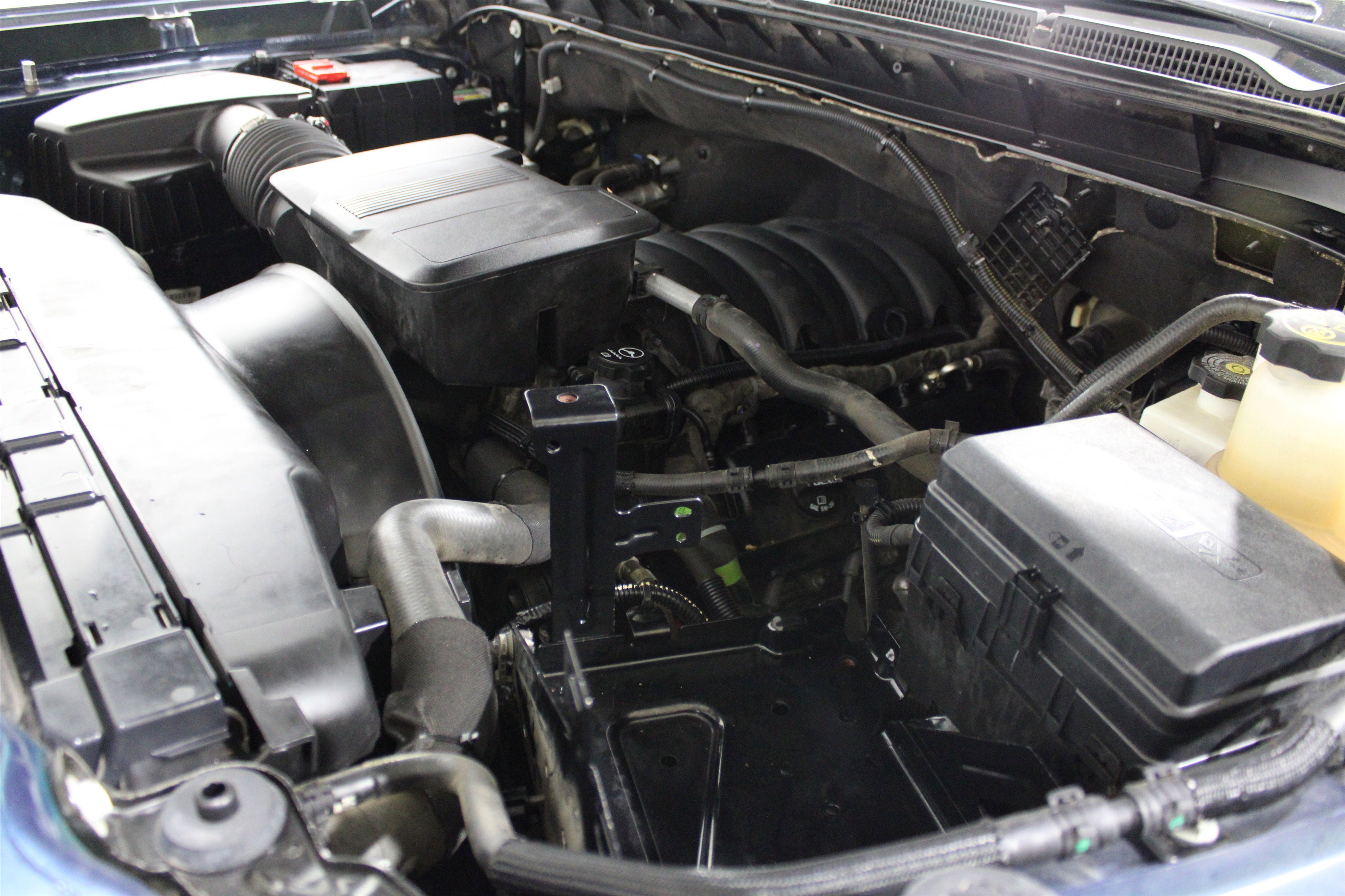 Used 2021 Pacific Blue Metallic GMC Denali image 40