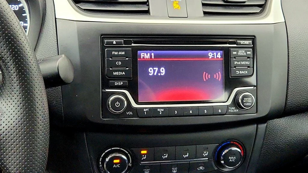 Used 2018 Gun Metallic Nissan S CVT image 18