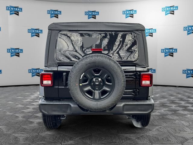 New 2026 Black Clear-Coat Exterior Paint Jeep Sport image 4