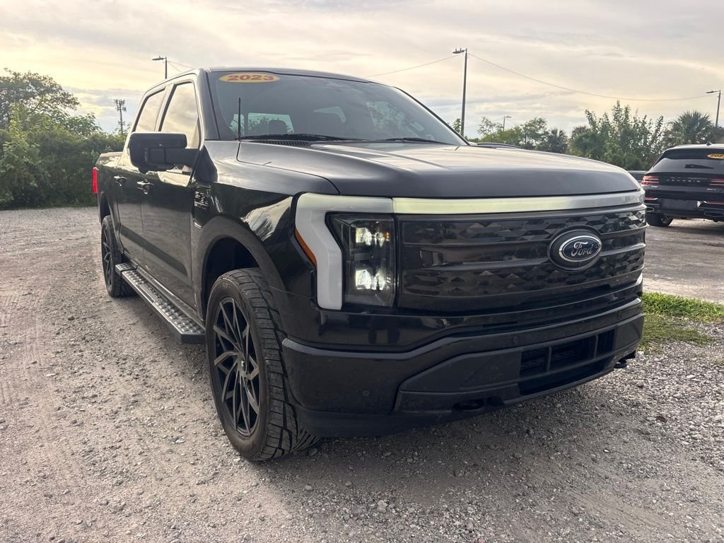 Used 2023 Black Ford Platinum image 1